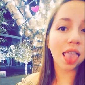 Meet your Posher, Alyssa